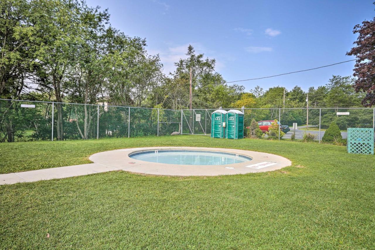 Family Home With Hot Tub, Close To Lake And Hiking! Albrightsville 外观 照片